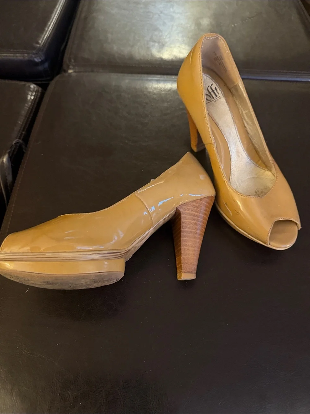 Sofft Beige Patent Peep-Toe Pumps